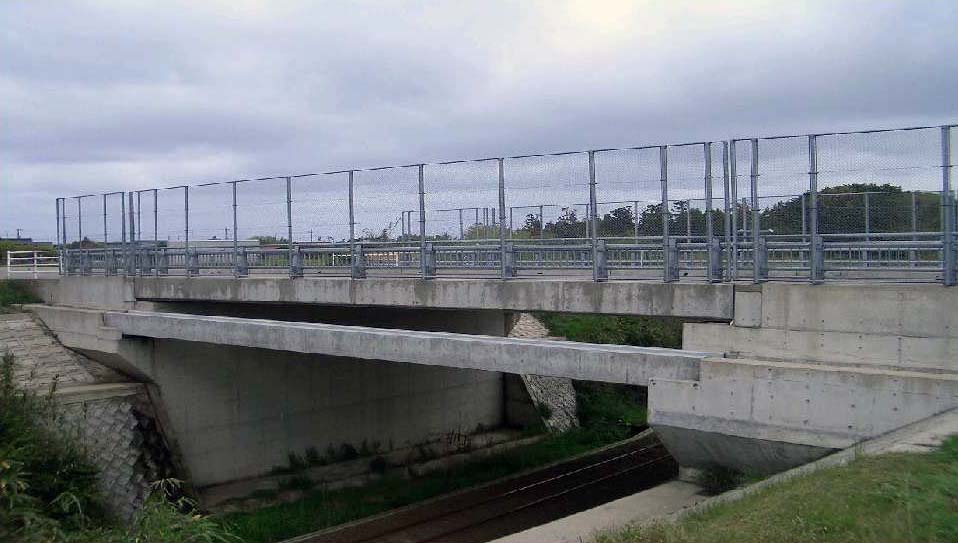 県道中山IC線跨線橋
